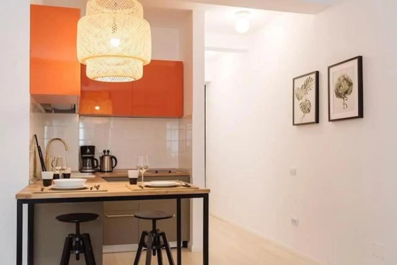 Quinet Studio Apartment Bucharest